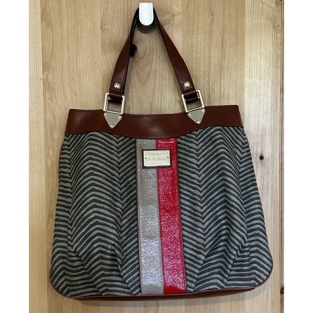 LAMB Center Patent Leather Stripes Canvas Large Shoulder Bag by Gwen Stefani ☔️